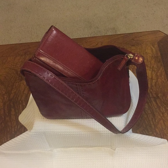 Fossil Red Leather purse with matching wallet - Picture 2 of 4